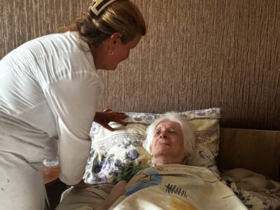 Уход за тяжелобольными